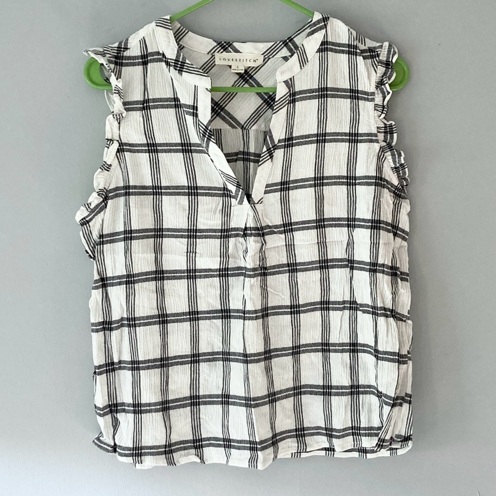 Lovestitch sleeveless v-neck top